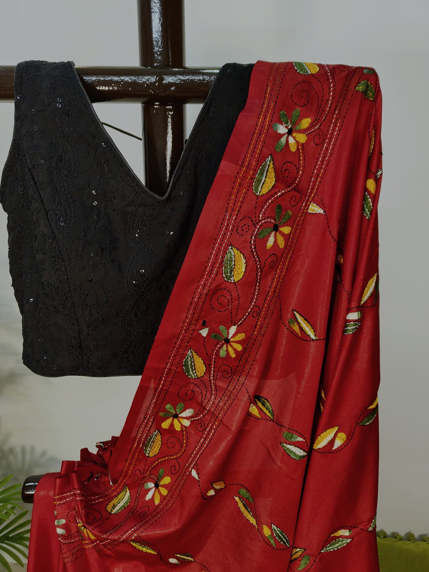Blender Bangalore Silk Red Kantha Saree