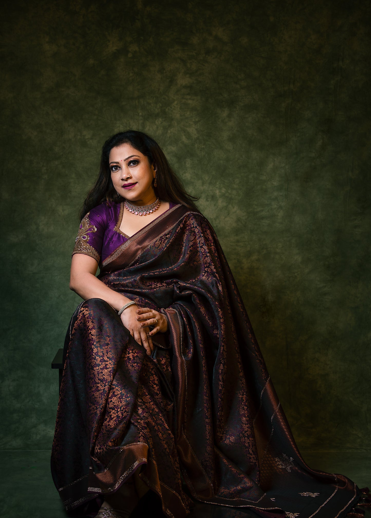 Luxurious Art Satin Silk Sarees β A Perfect Blend of Elegance and Sophistication-Sold in Delhi