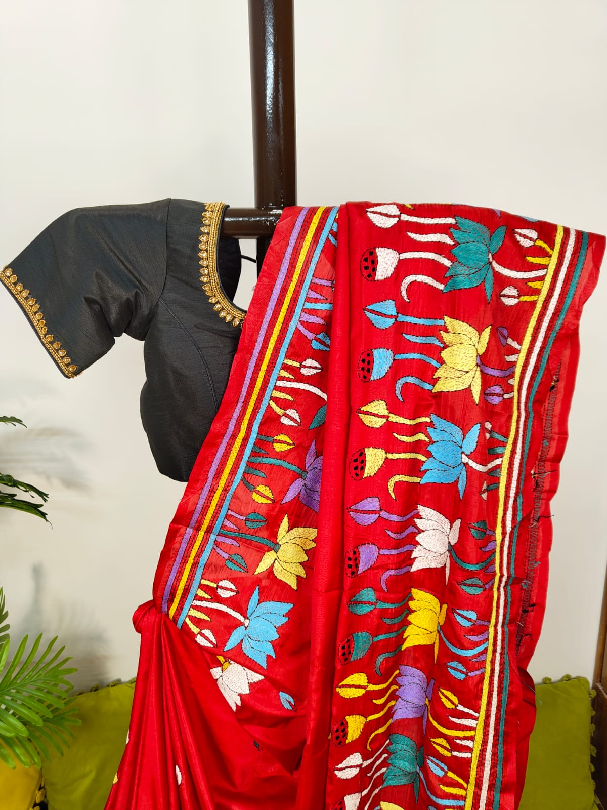 Blended Bangalore Silk Kantha Saree – A Graceful Artistry