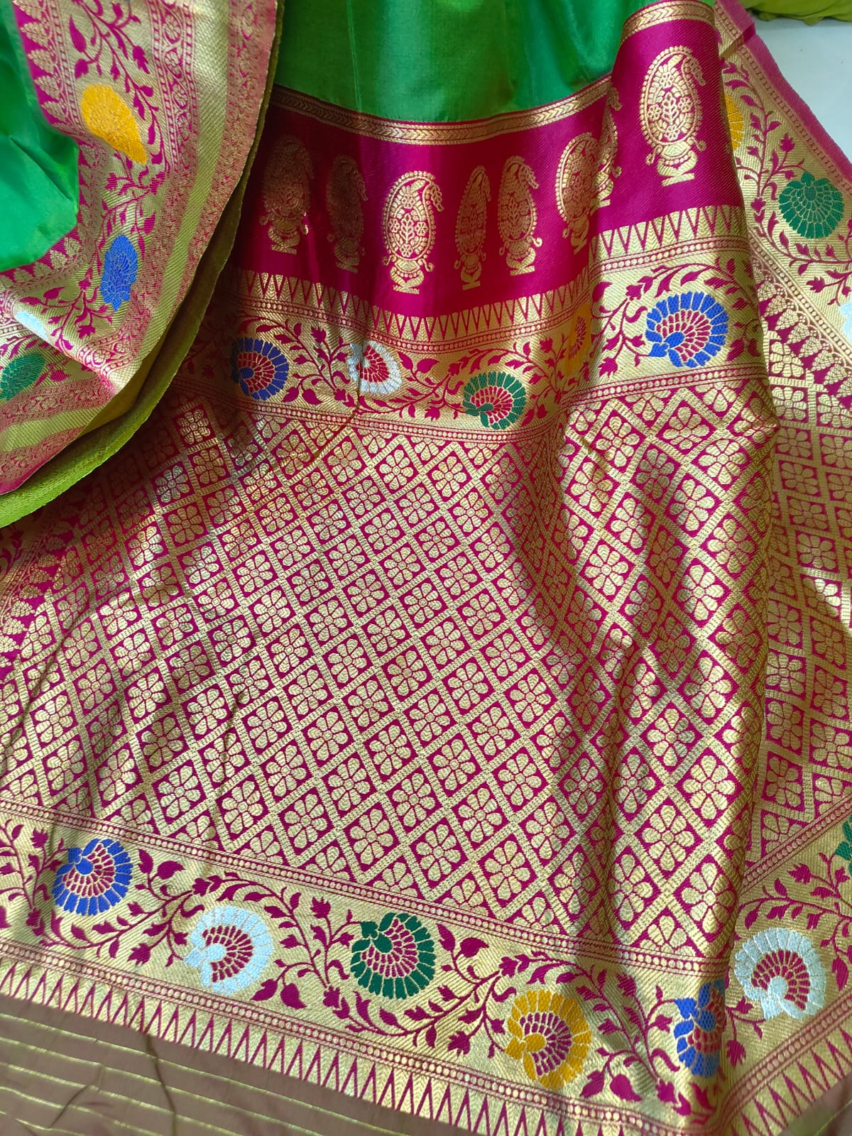 Katan Banarasi Semi Silk Saree – Premium Quality Minakari work with Golden and Silver Zari Weave