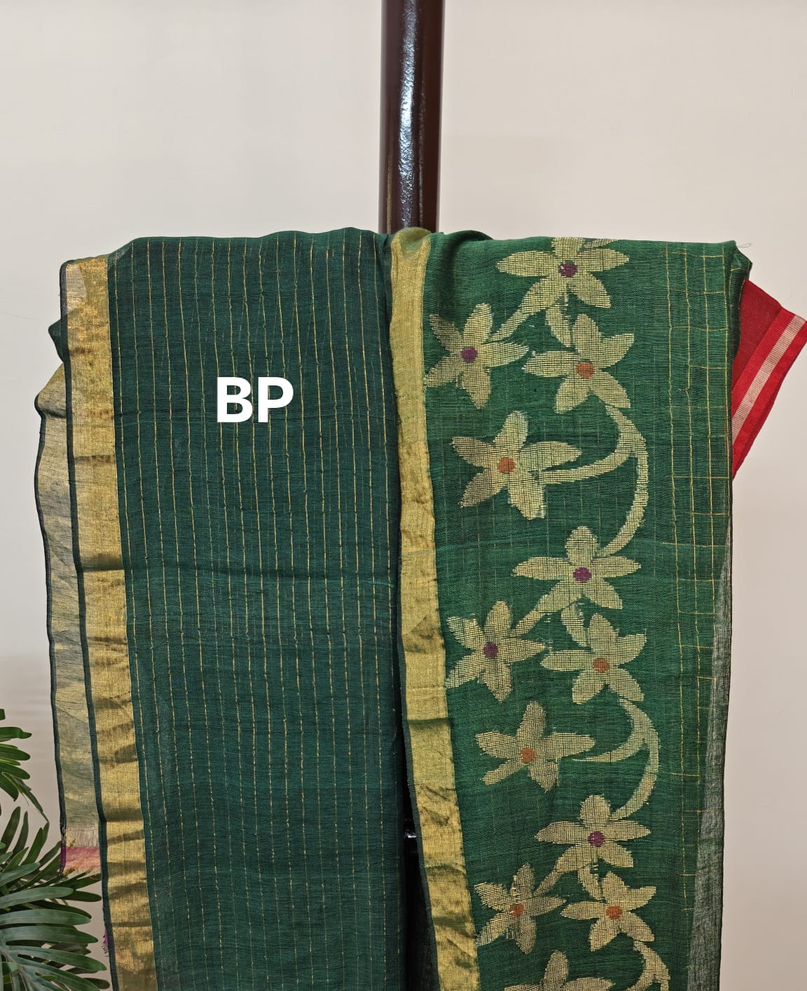 Handwoven Linen Jamdani Saree with Zari Check work