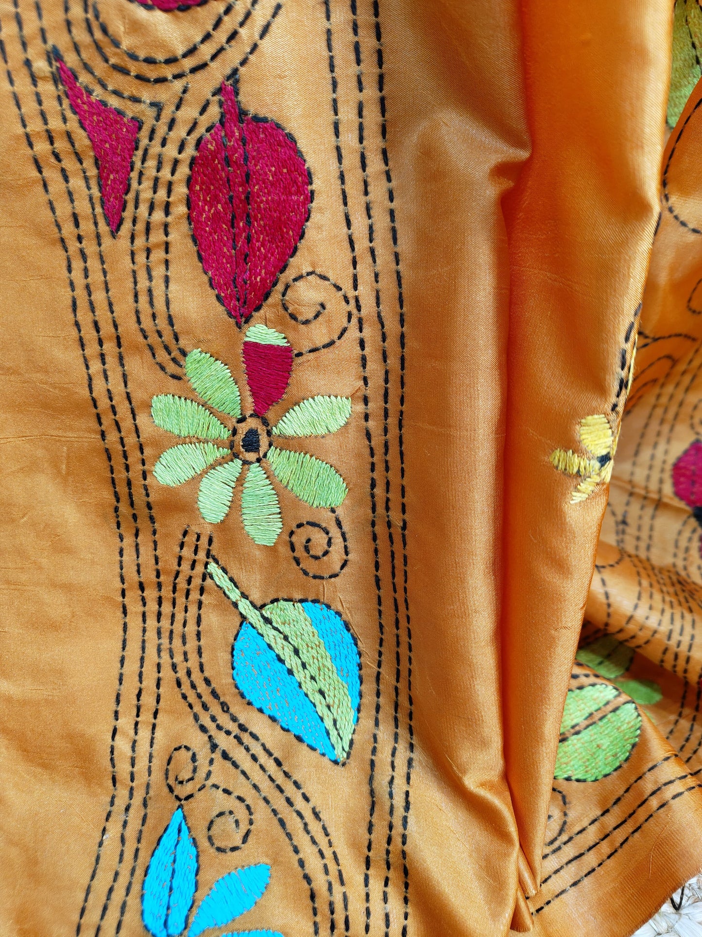 Blended Bangalore Silk Traditional Kantha Saree