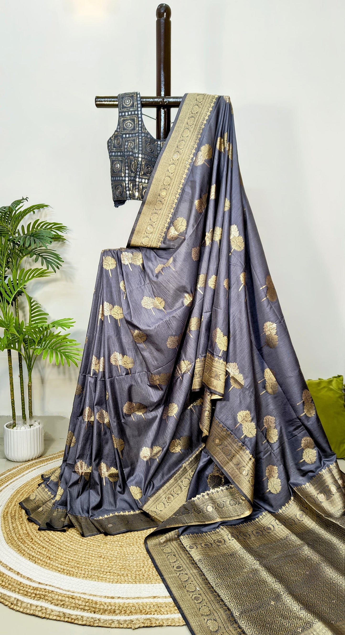 Dola Silk Premium Saree – Silver and Golden Zari Weave-Sold in Bangalore