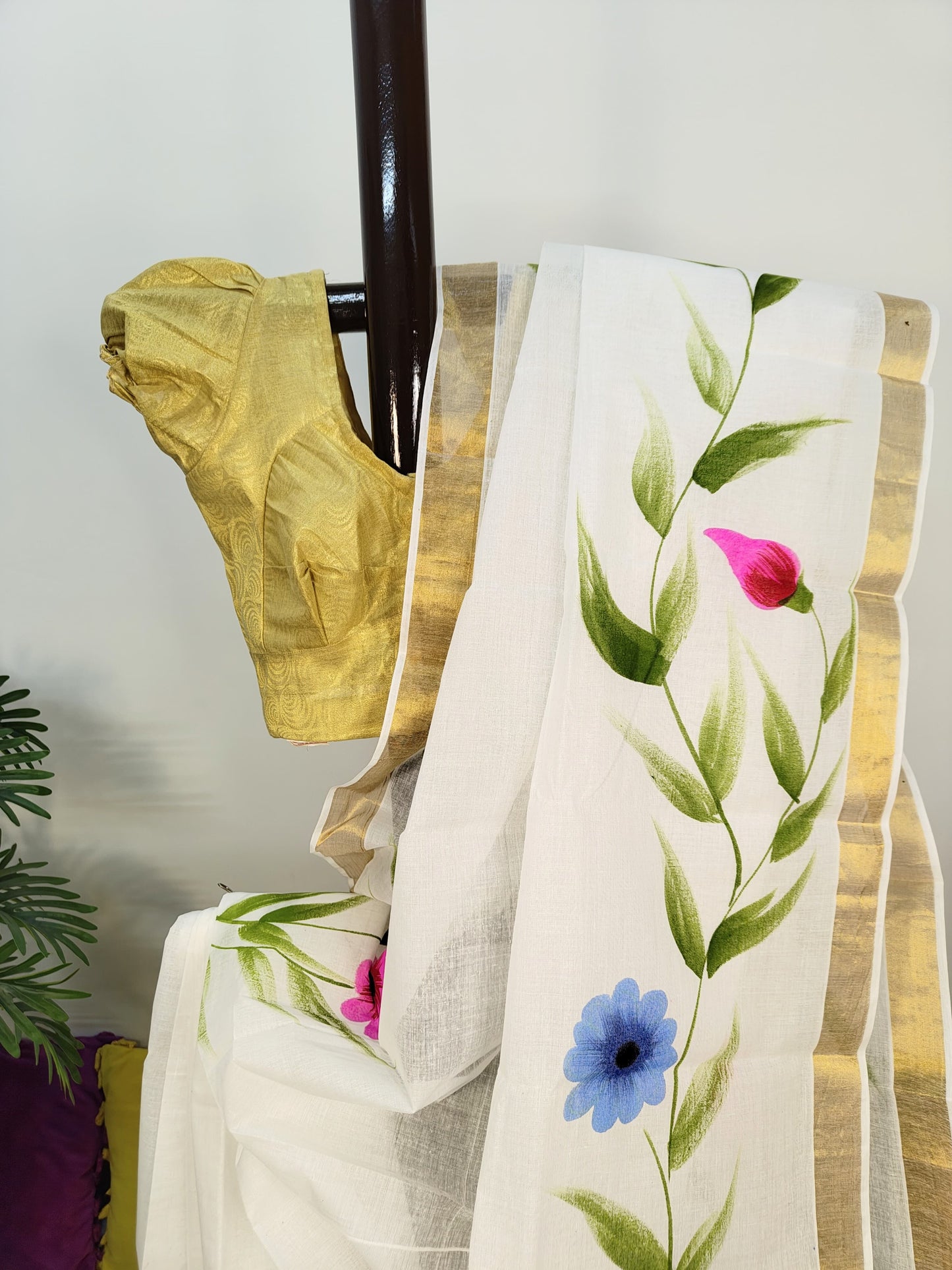 Hand-Painted Kerala Cotton Saree – Timeless White Elegance