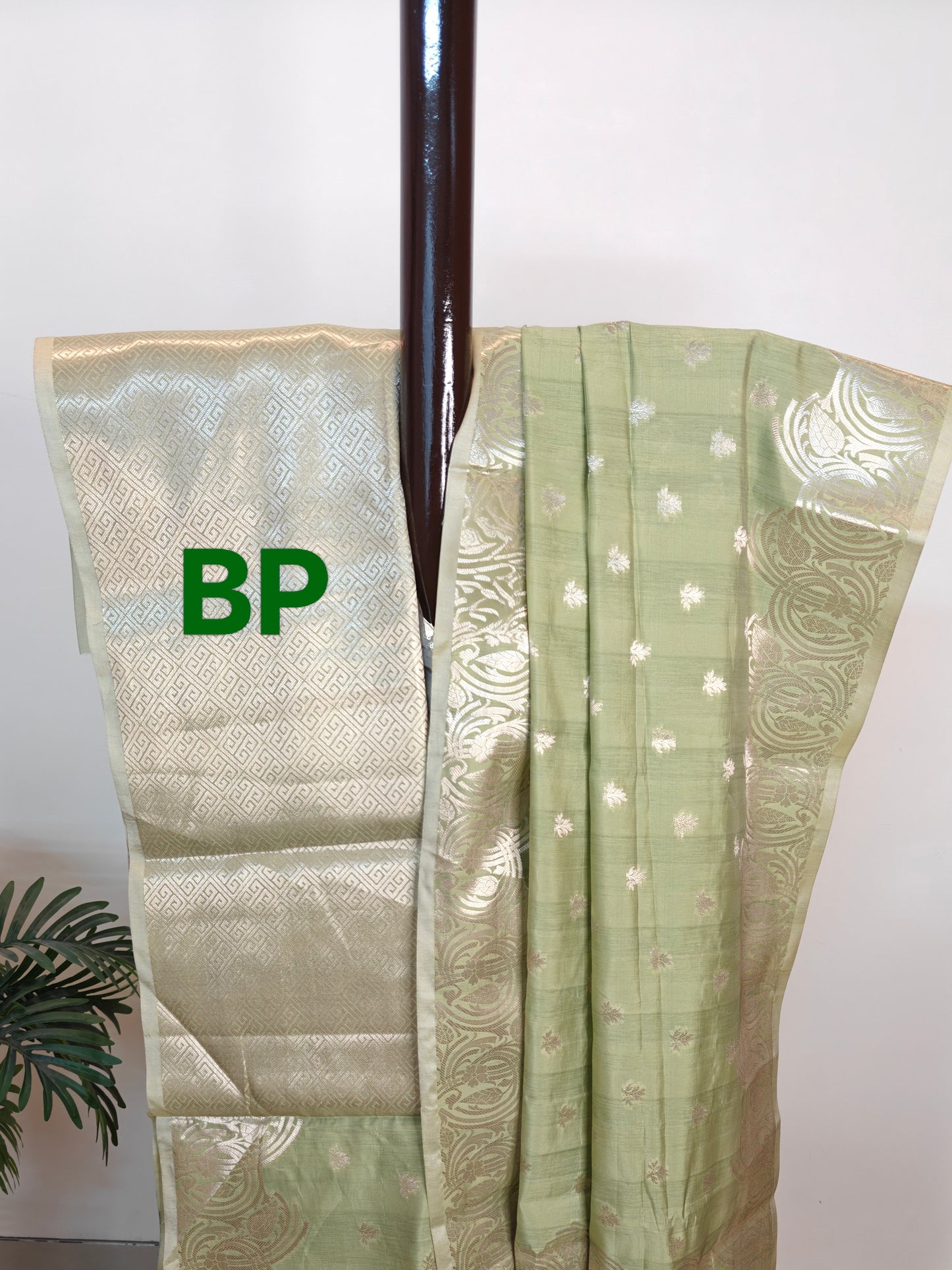 Semi Silk Benarasi - Light weight beauty