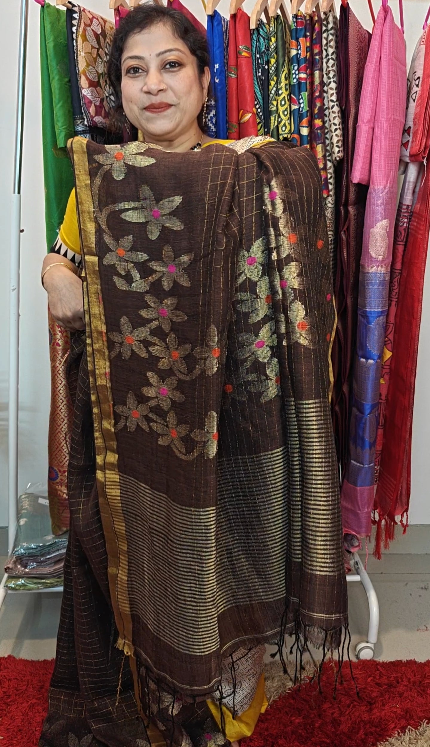 Sold out Handwoven Linen Jamdani Saree with Zari Checkwork