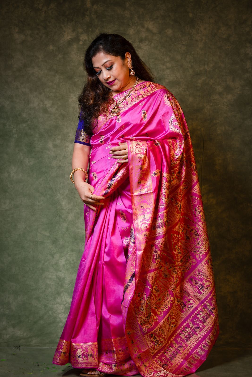 Pure Baluchari Saree 3 Ply in Pink with Golden Reshom and Navy Blue Minakari Work