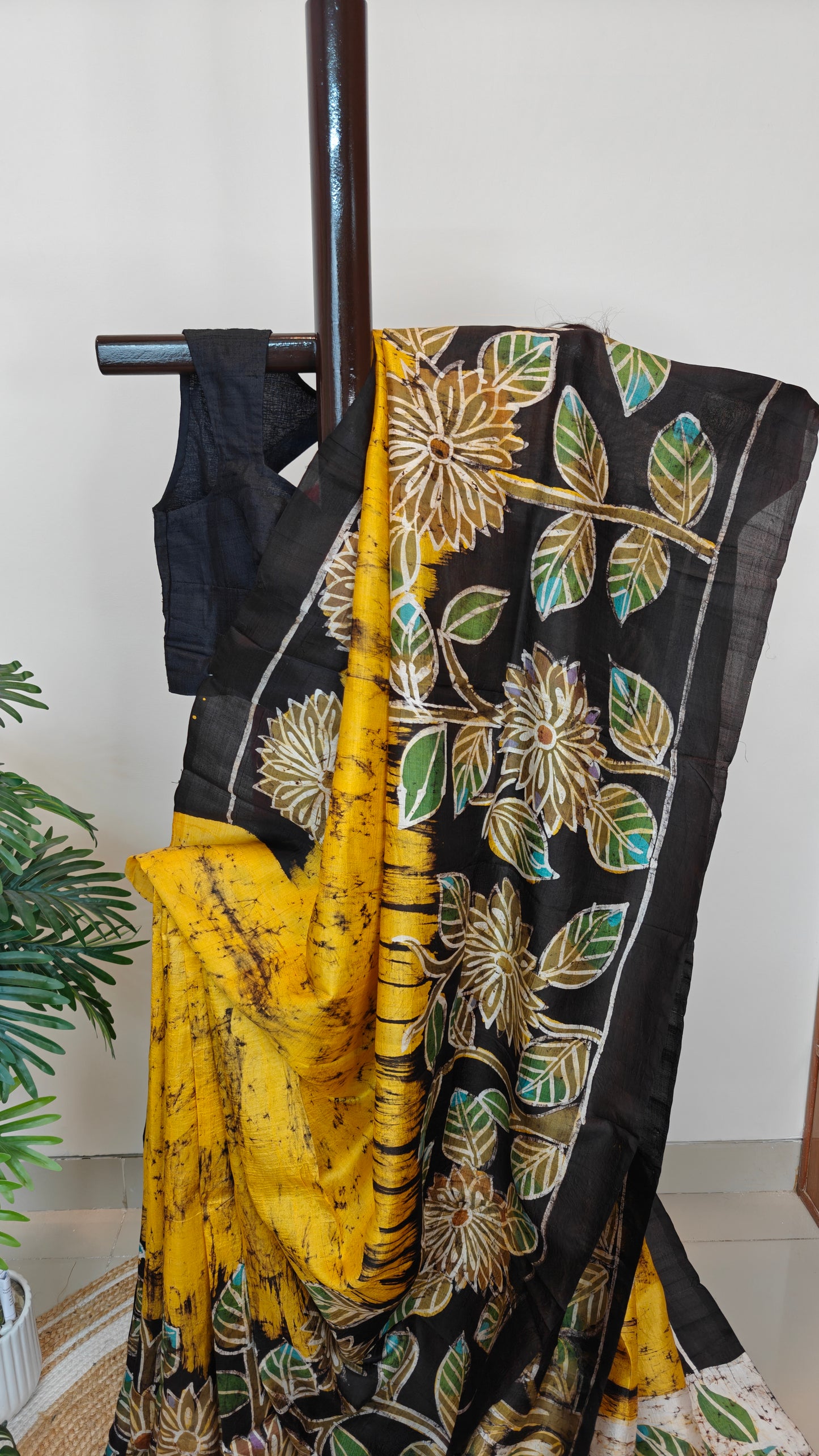 Sold out Pure Murshidabad 3-Ply Silk Mom batik Hand painted Saree – Sunshine & and Petals- Sold in Bangalore