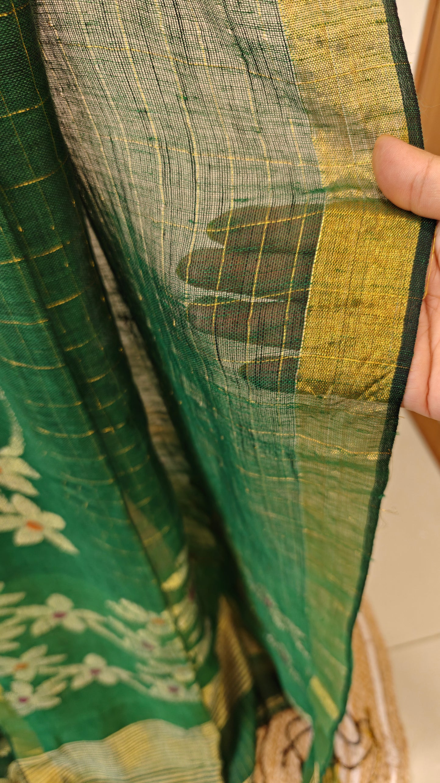 Handwoven Linen Jamdani Saree with Zari Check work