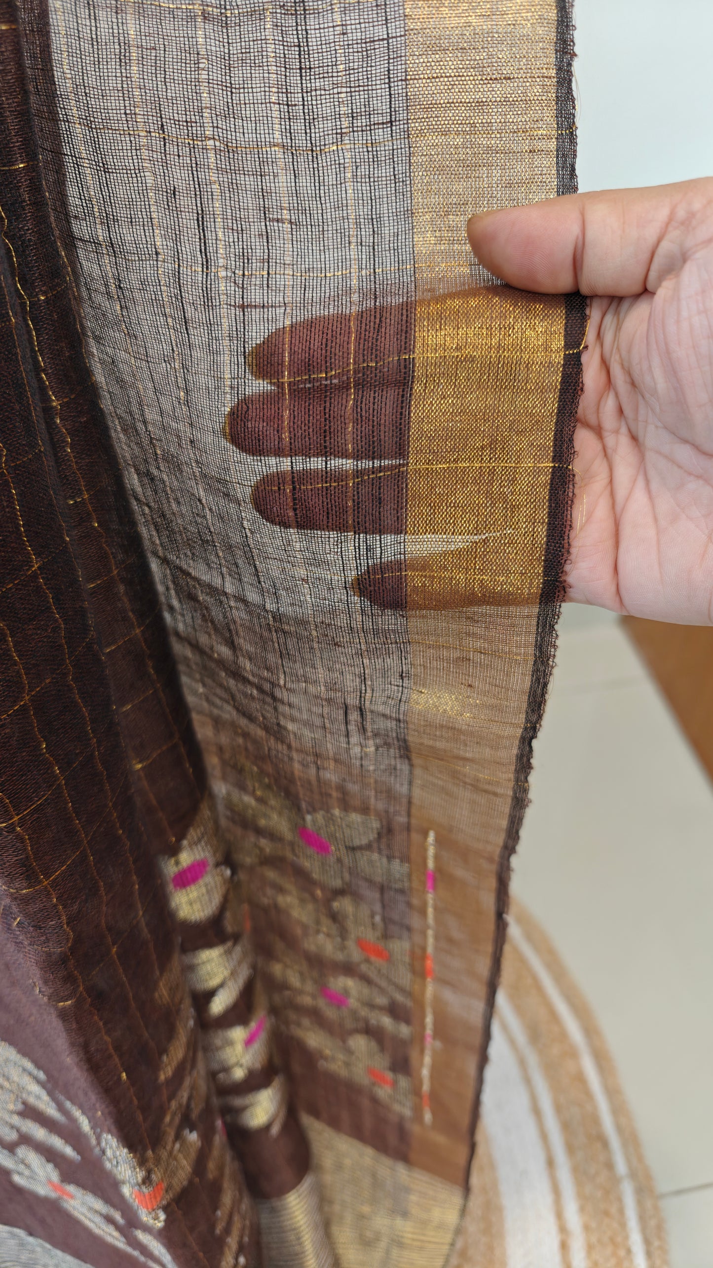 Sold out Handwoven Linen Jamdani Saree with Zari Checkwork
