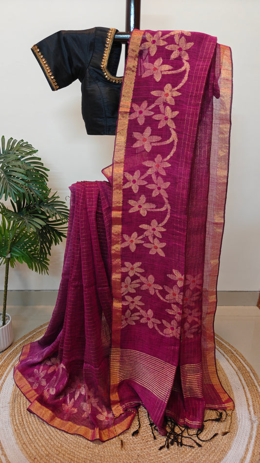 Handwoven Linen Jamdani Saree with Zari Check work