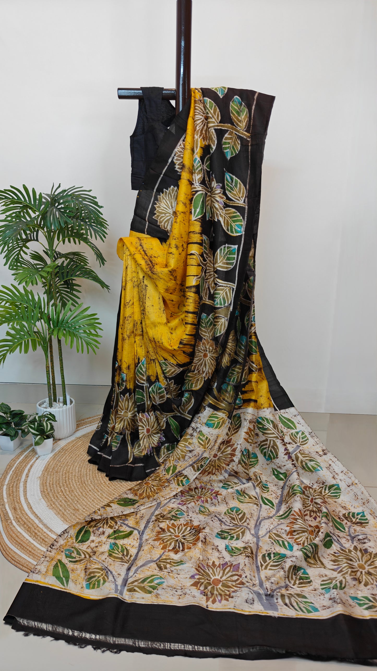 Sold out Pure Murshidabad 3-Ply Silk Mom batik Hand painted Saree – Sunshine & and Petals- Sold in Bangalore