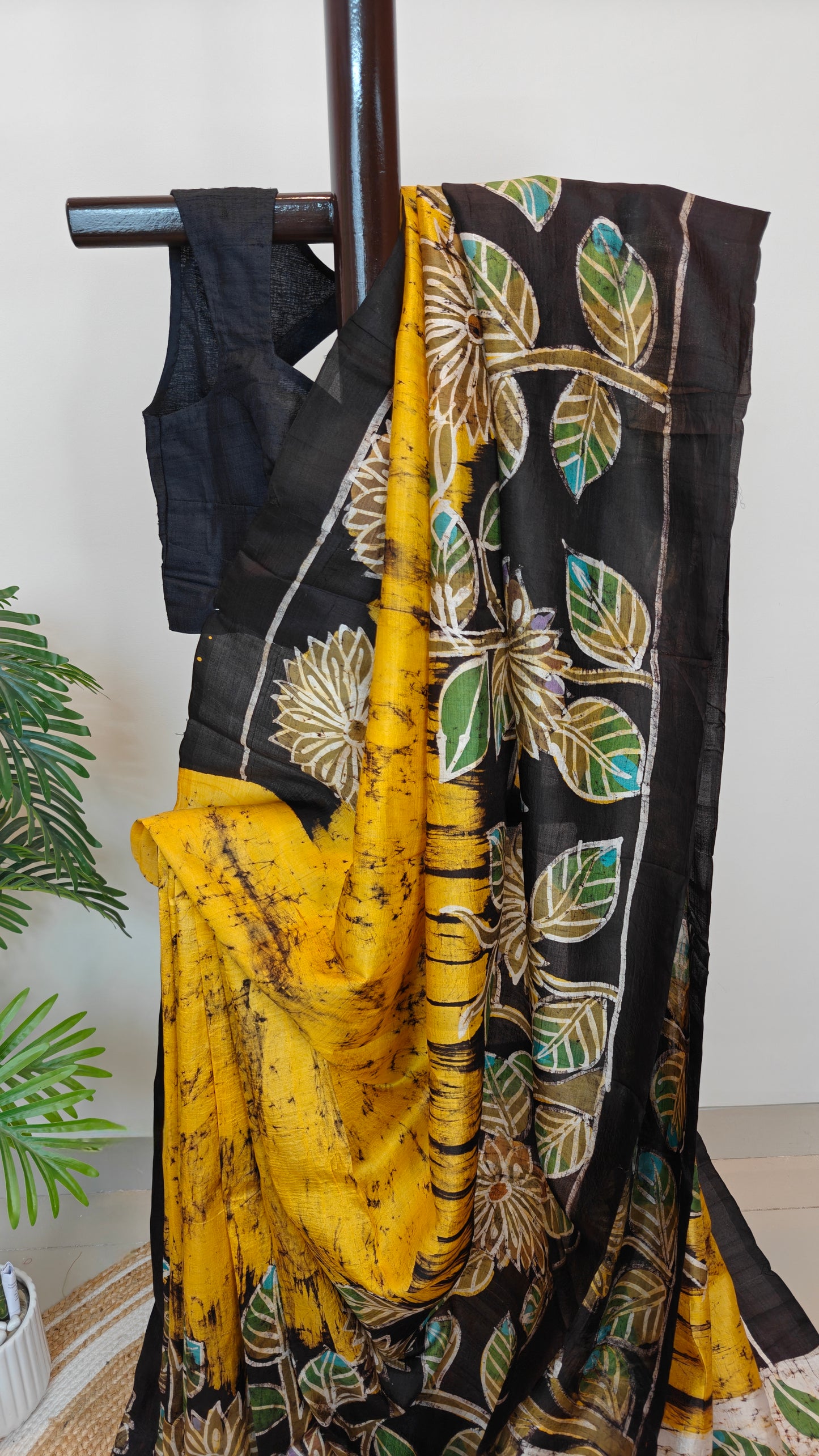 Sold out Pure Murshidabad 3-Ply Silk Mom batik Hand painted Saree – Sunshine & and Petals- Sold in Bangalore