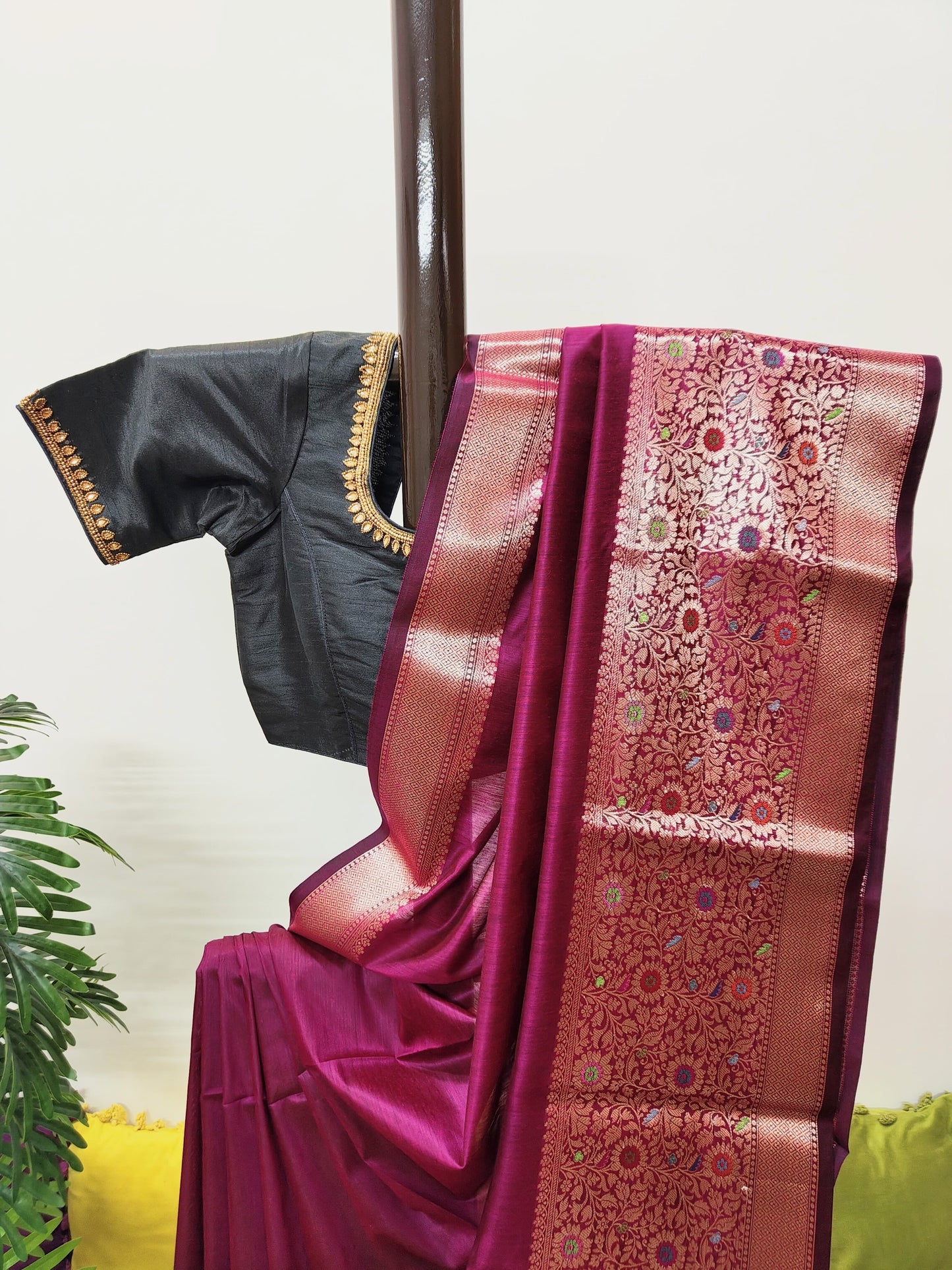 Semi Munga Tussar Silk Banarasi Saree with Minakari Weaves
