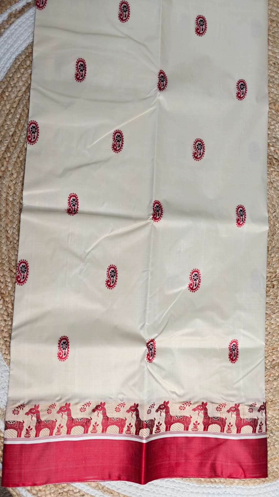 Sold out Authentic Garad Mulberry Silk Saree – Creamy White Elegance Infused with Baluchori and Assam Weaving Traditions
