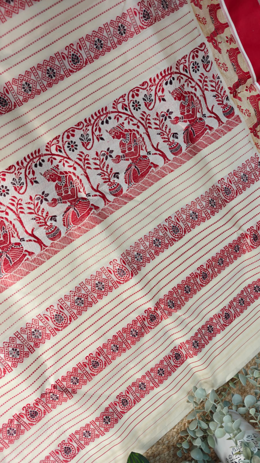 Sold out Authentic Garad Mulberry Silk Saree – Creamy White Elegance Infused with Baluchori and Assam Weaving Traditions
