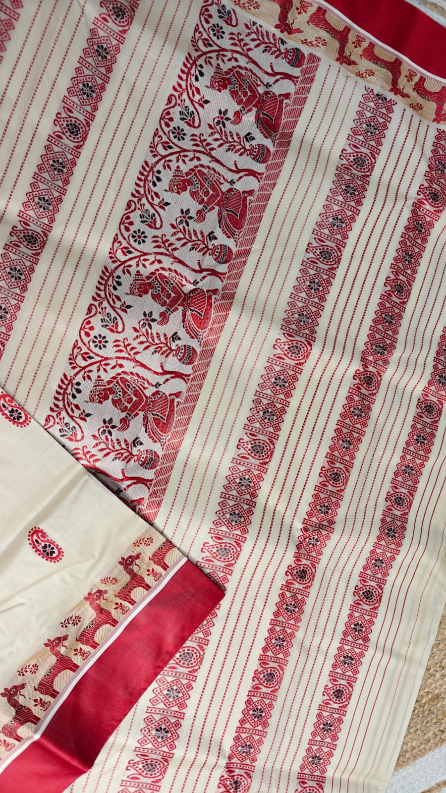 Sold out Authentic Garad Mulberry Silk Saree – Creamy White Elegance Infused with Baluchori and Assam Weaving Traditions