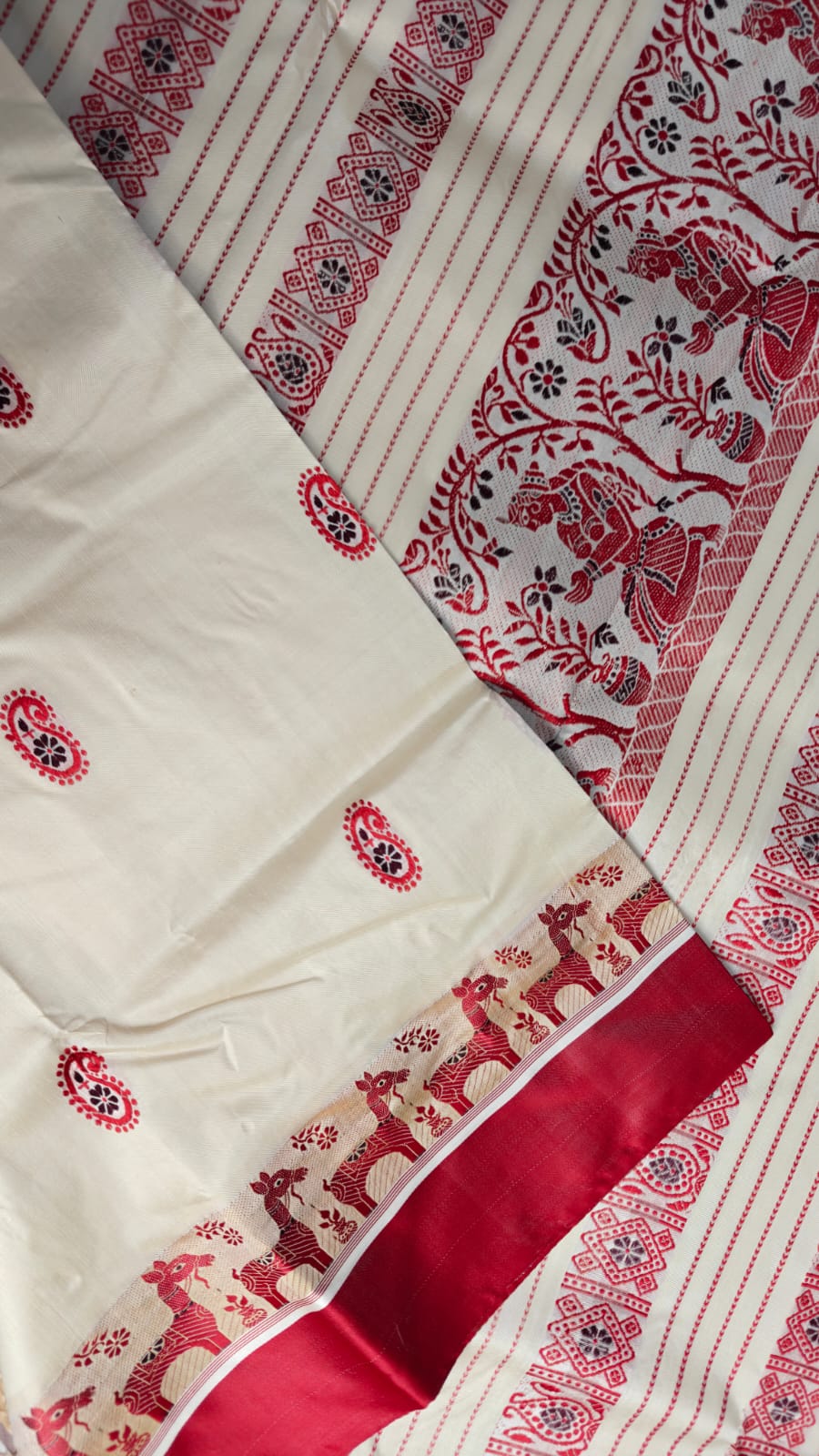 Sold out Authentic Garad Mulberry Silk Saree – Creamy White Elegance Infused with Baluchori and Assam Weaving Traditions