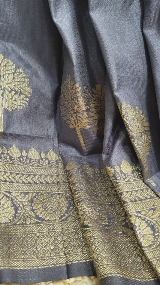 Dola Silk Premium Saree – Silver and Golden Zari Weave-Sold in Bangalore