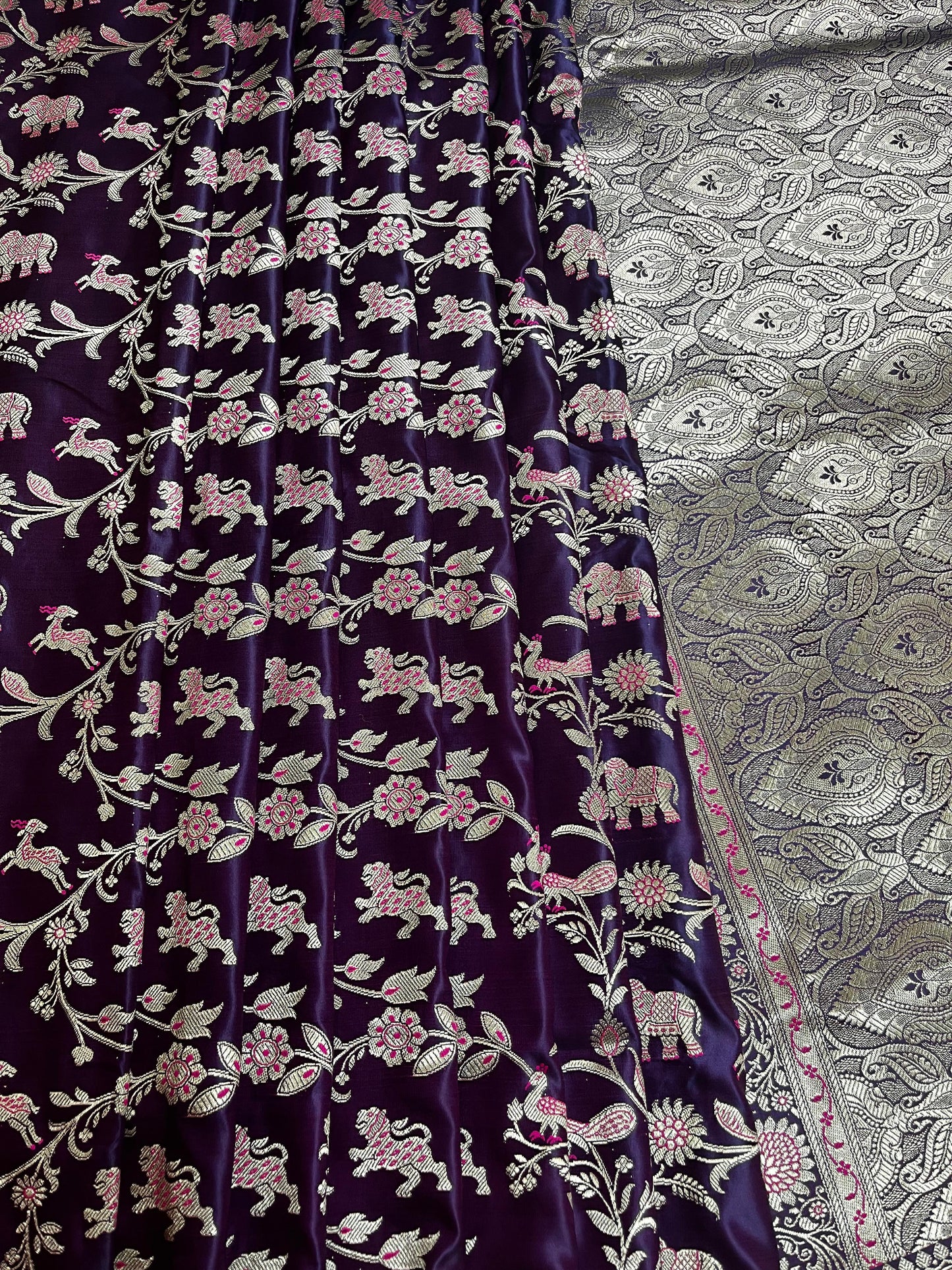 Premium Katan Shikargha Benarasi Saree