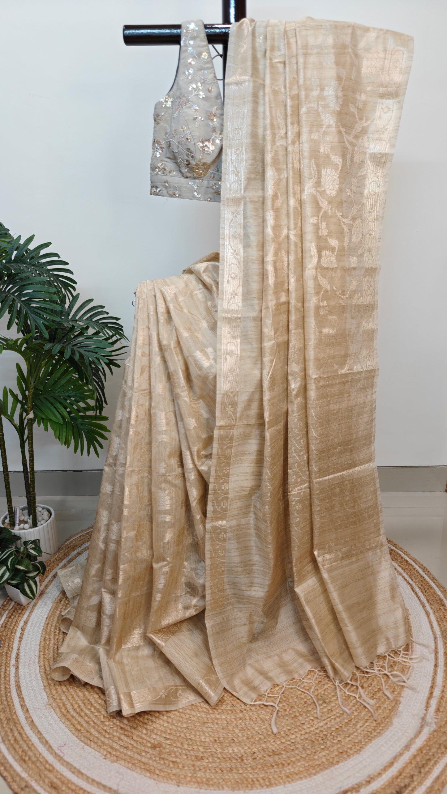 Semi Tussar Jamdani Saree