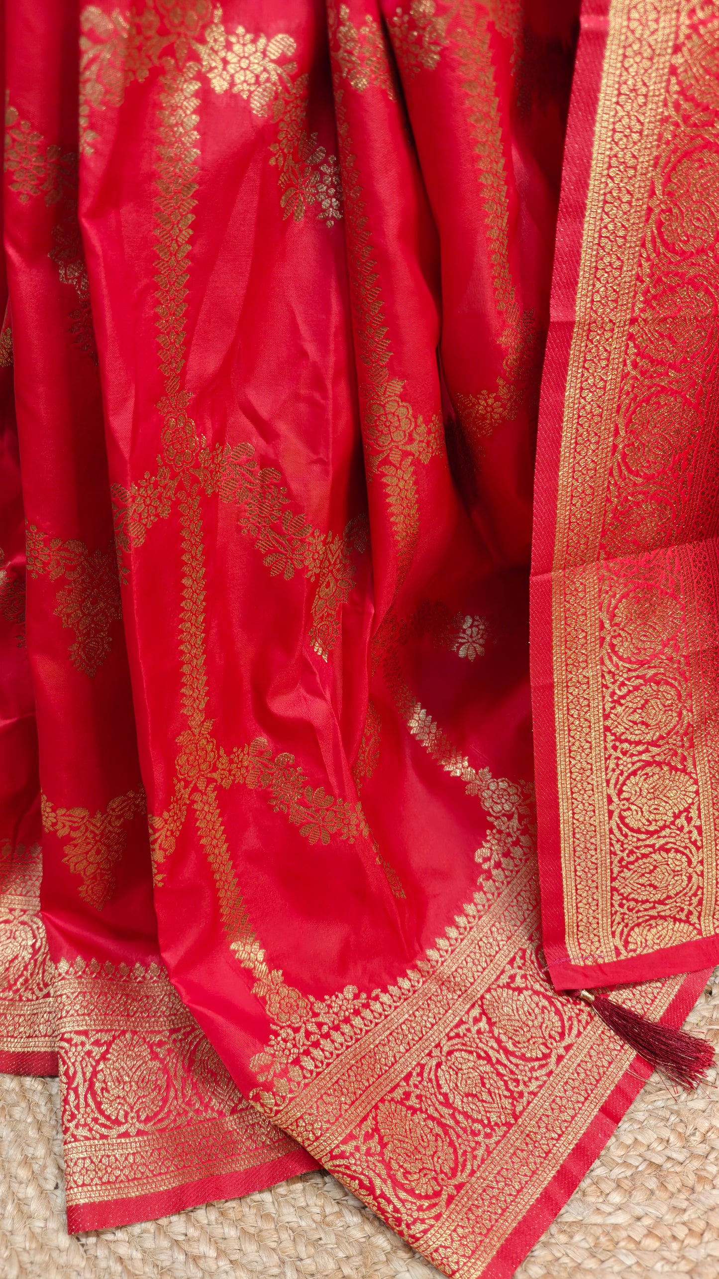 Authentic Semi Benarasi Saree Red Bold Beauty ( worn by Celebrity Debchandrima)