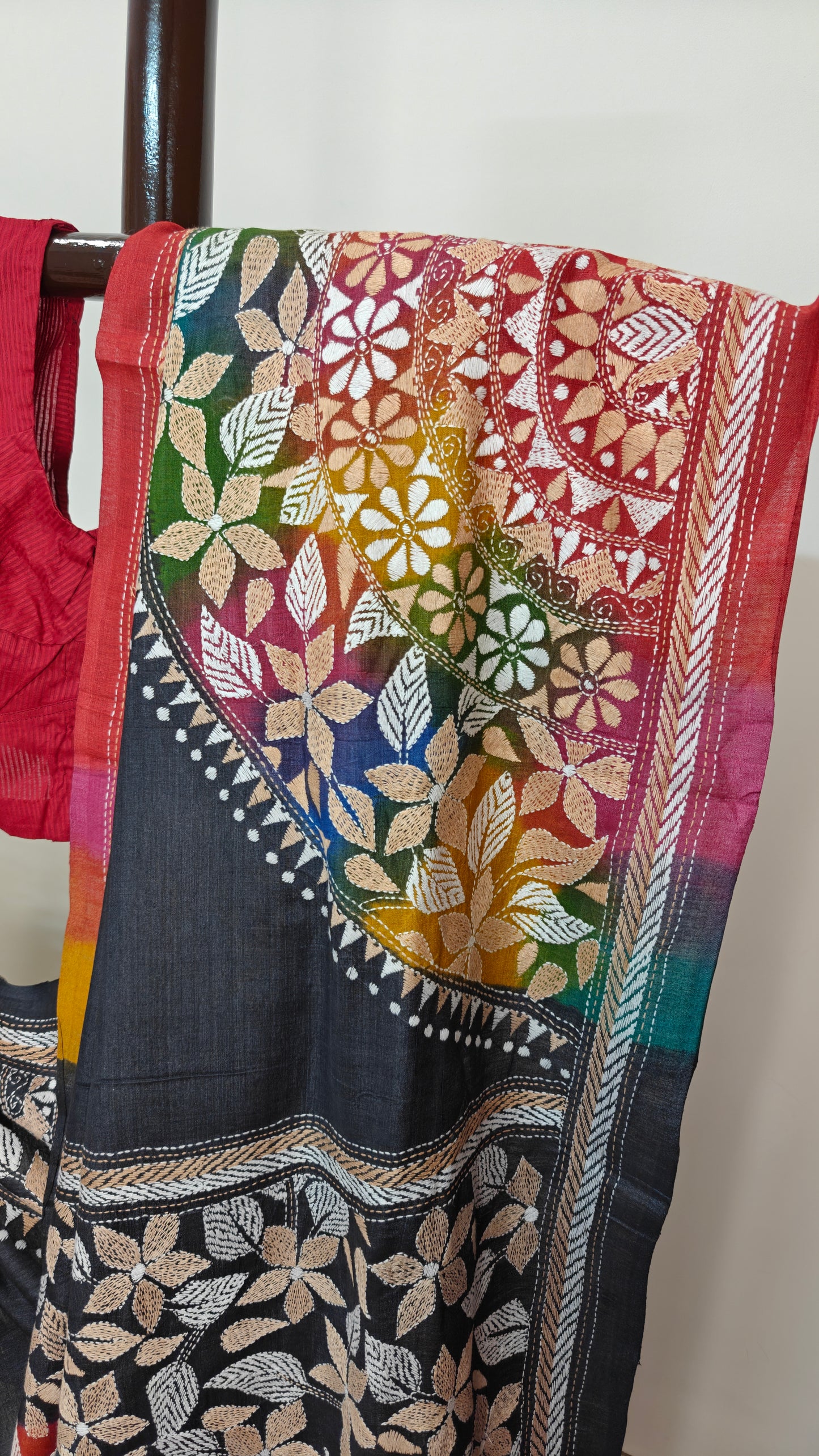 Sold out Pure Tussar Kanthastitch saree - Jewellery motif