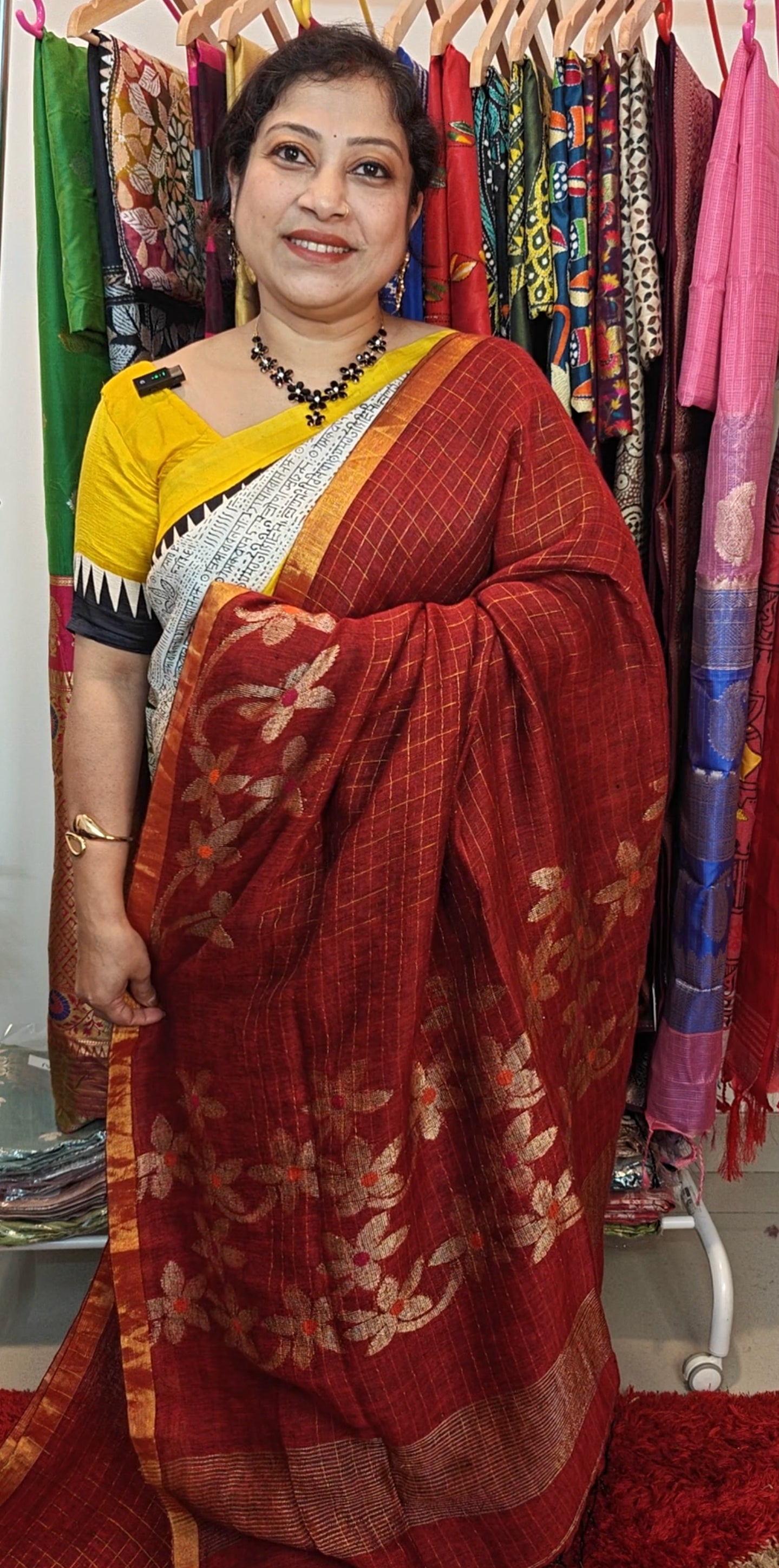 Sold out Handwoven Linen Jamdani Saree with Zari Check work