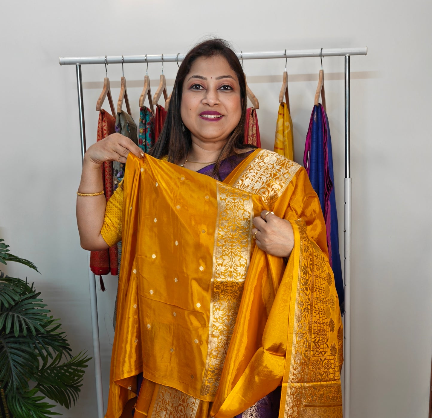 Semi Mashru Katan Banarasi