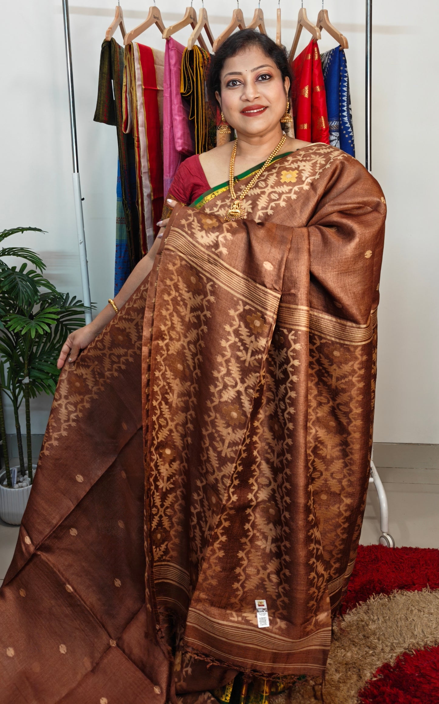 Pure Tussar Jamdani Saree – Karat Weave Elegance