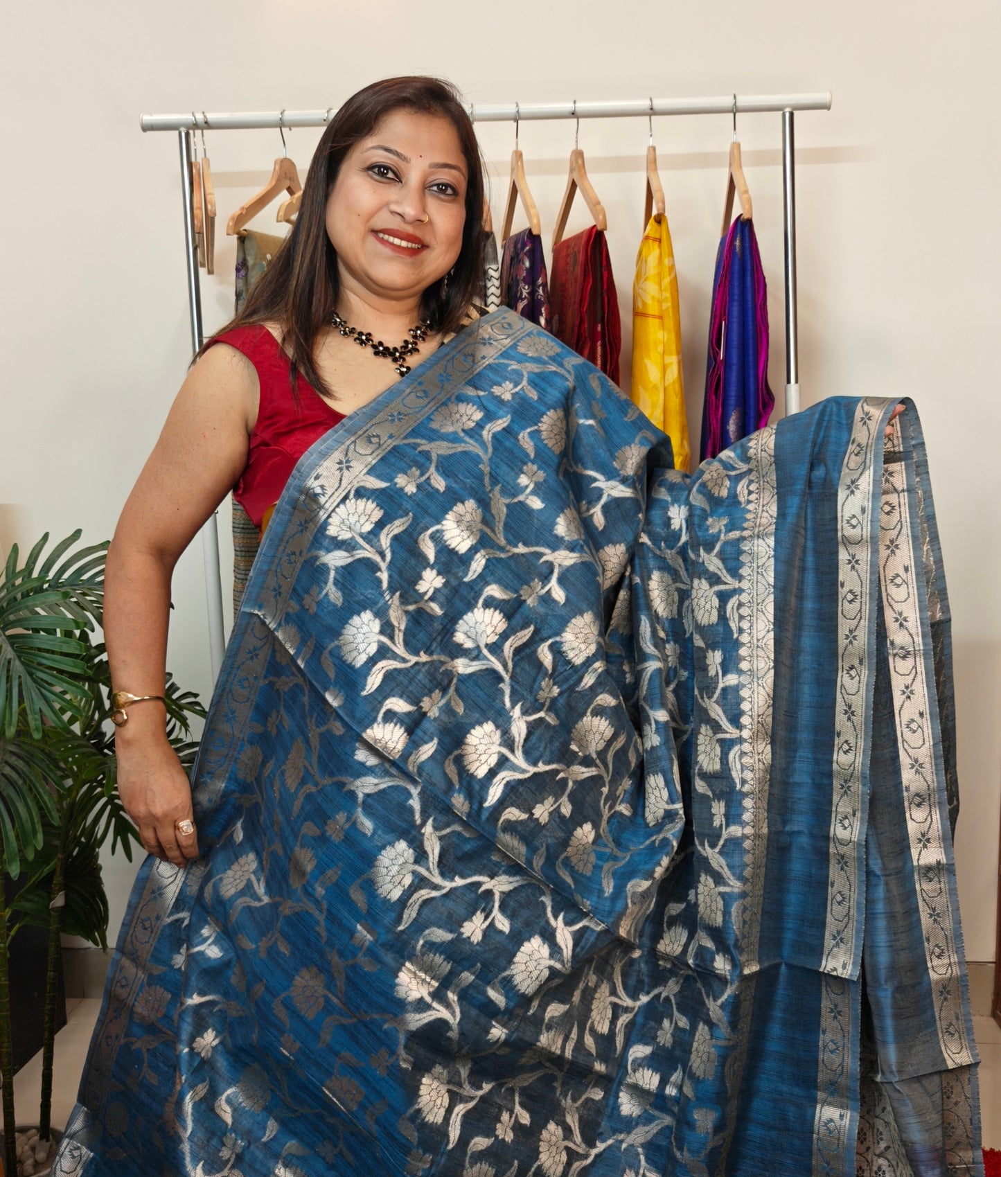 Semi Tussar Benarasi Saree