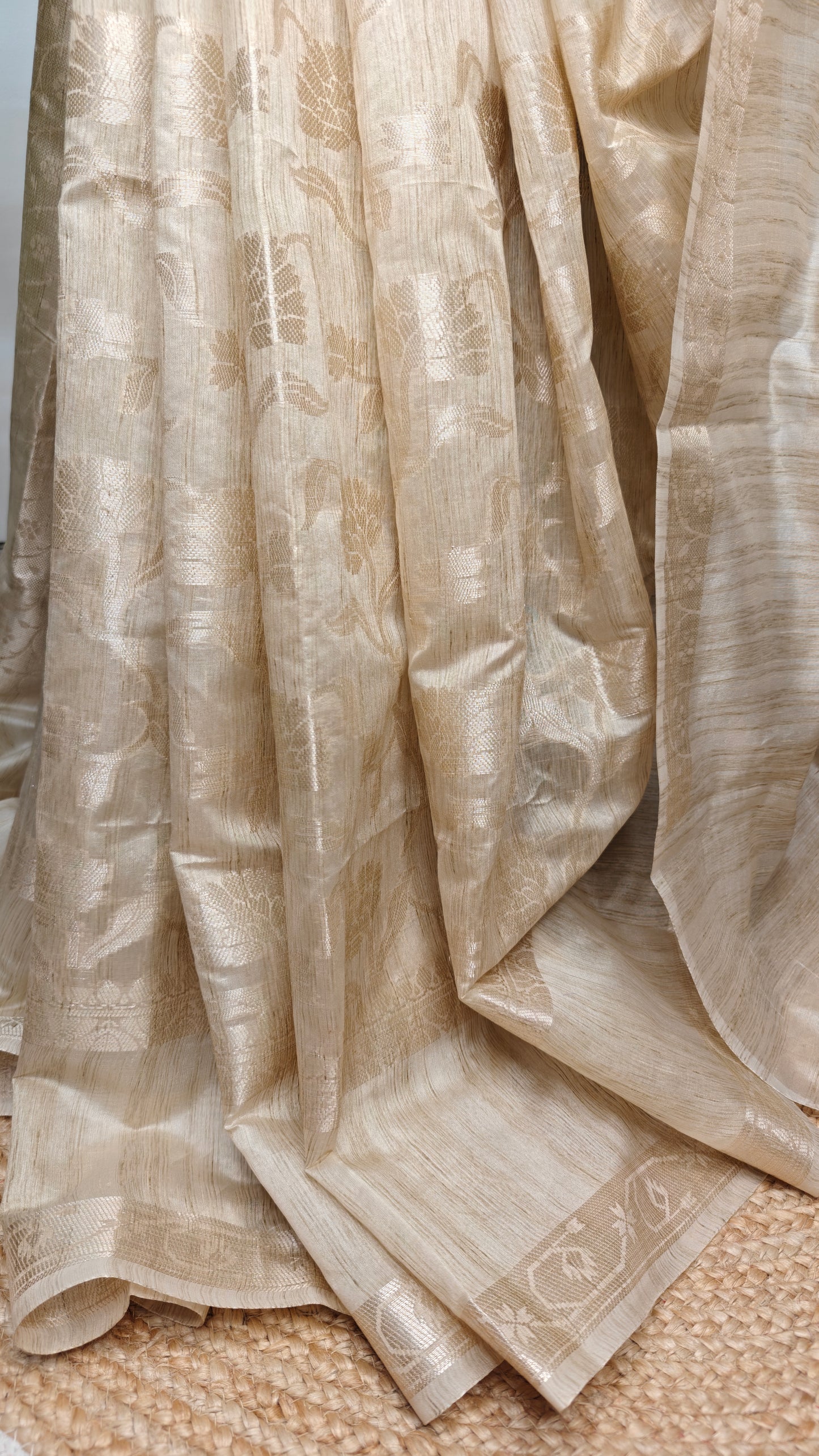 Semi Tussar Jamdani Saree