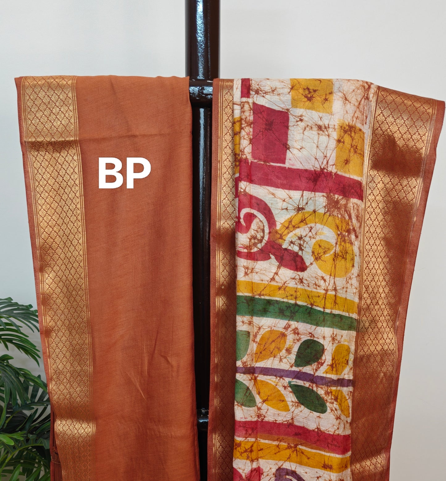 Maheswari Silk Wax Batik Saree with Zari Border