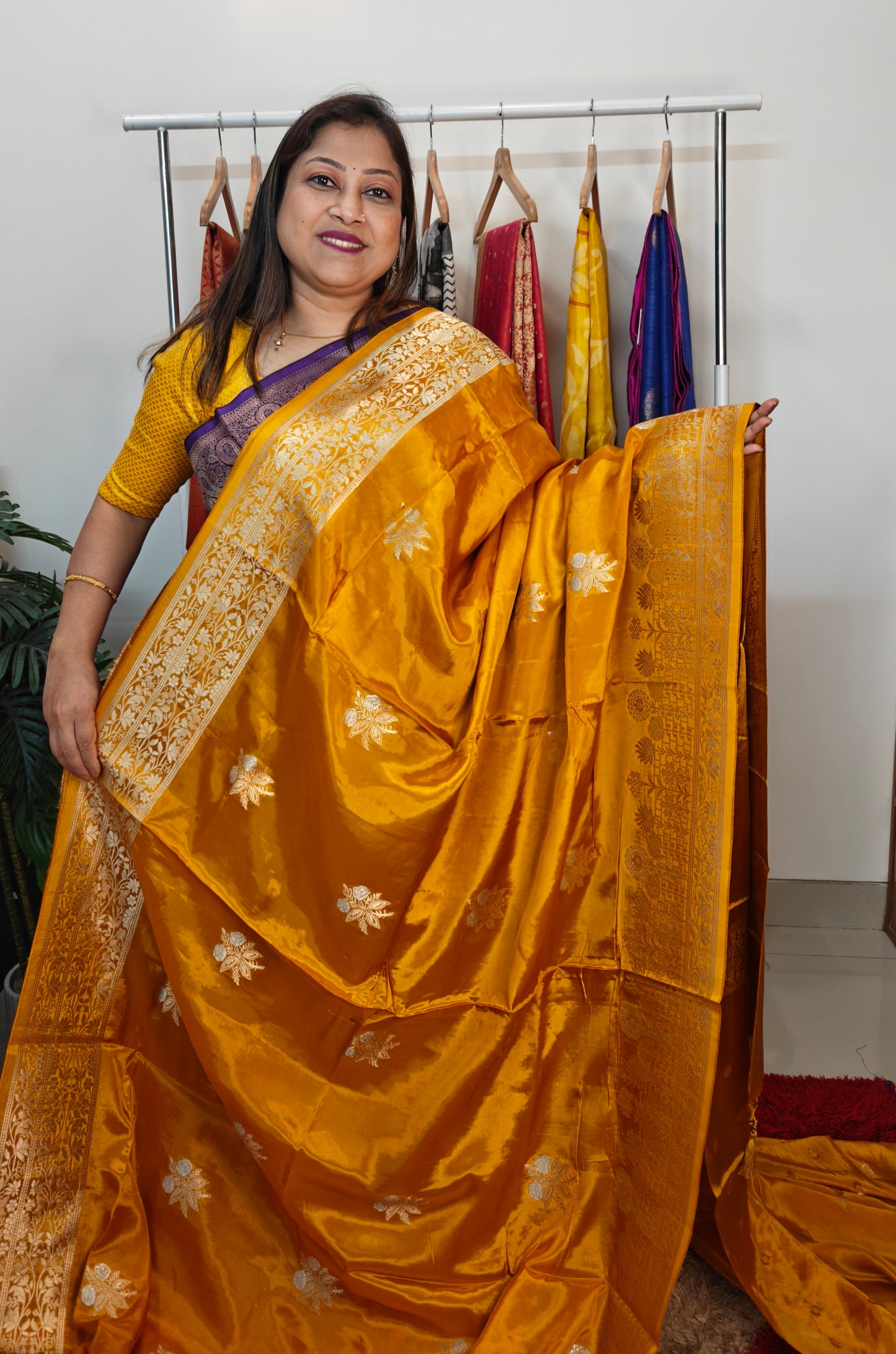Semi Mashru Katan Banarasi